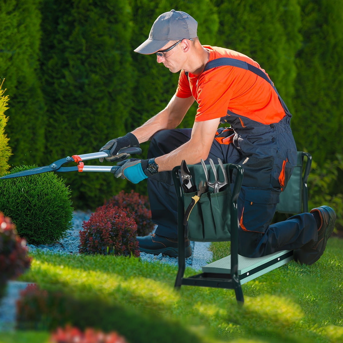 Folding Garden Kneeler and Seat with Two Tool Pouches, 330 lb Capacity - Image 3